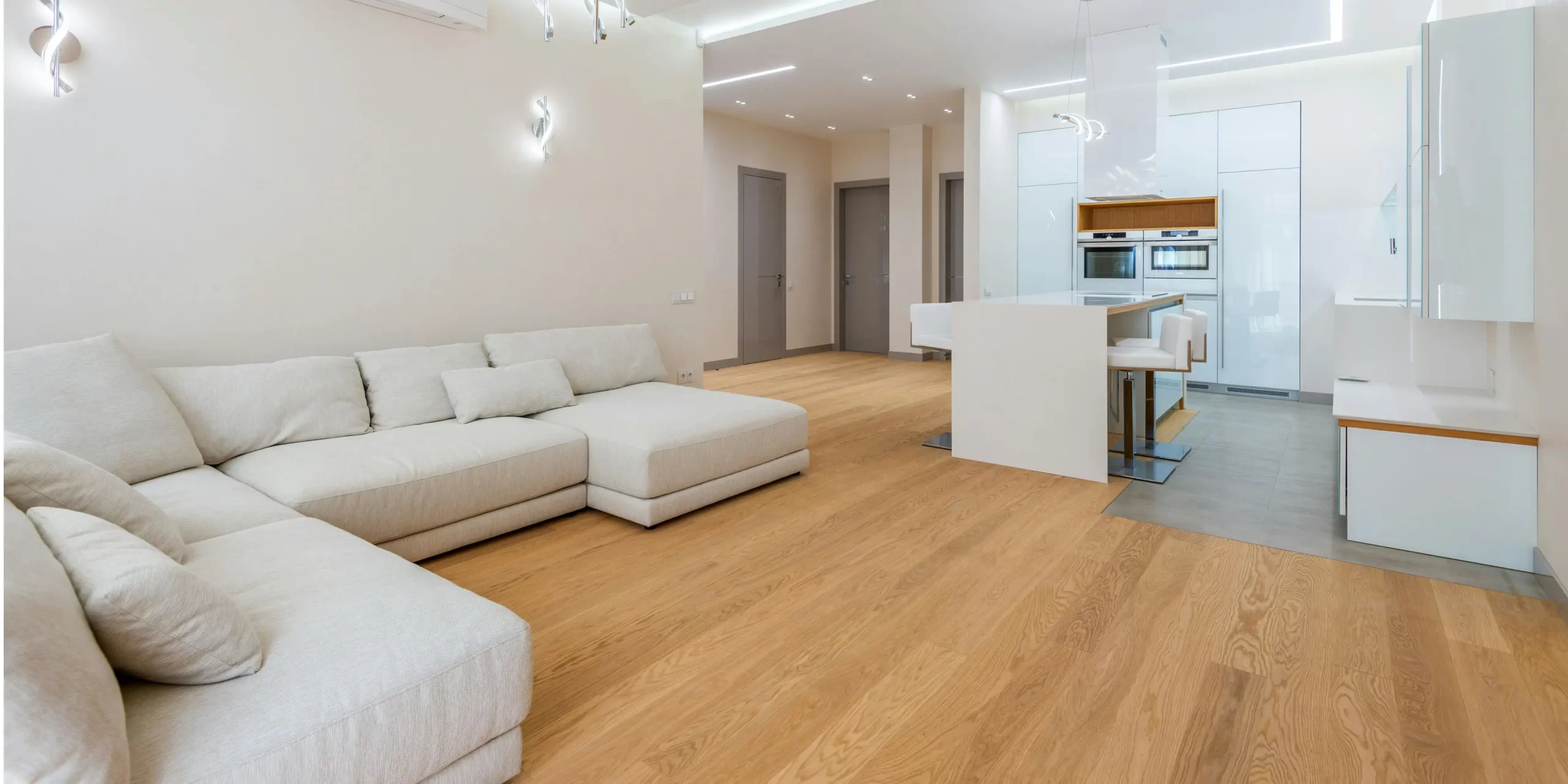laminate flooring image 8